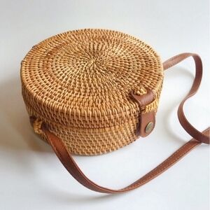 Round Woven Ratan Canteen Crossbody Bag Tropical boho floral Print‎
